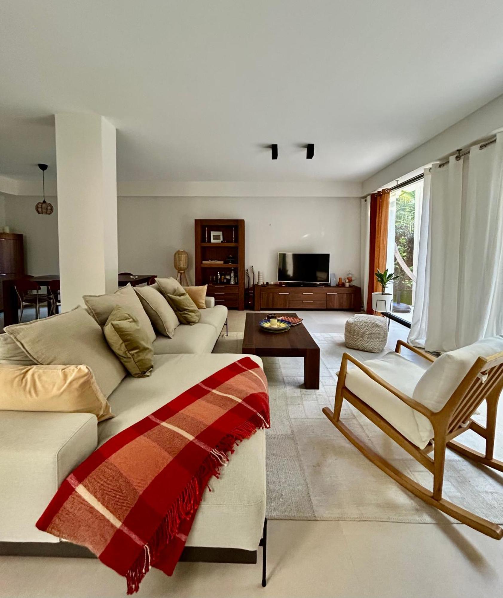 Rumah Bali Cannes Buitenkant foto